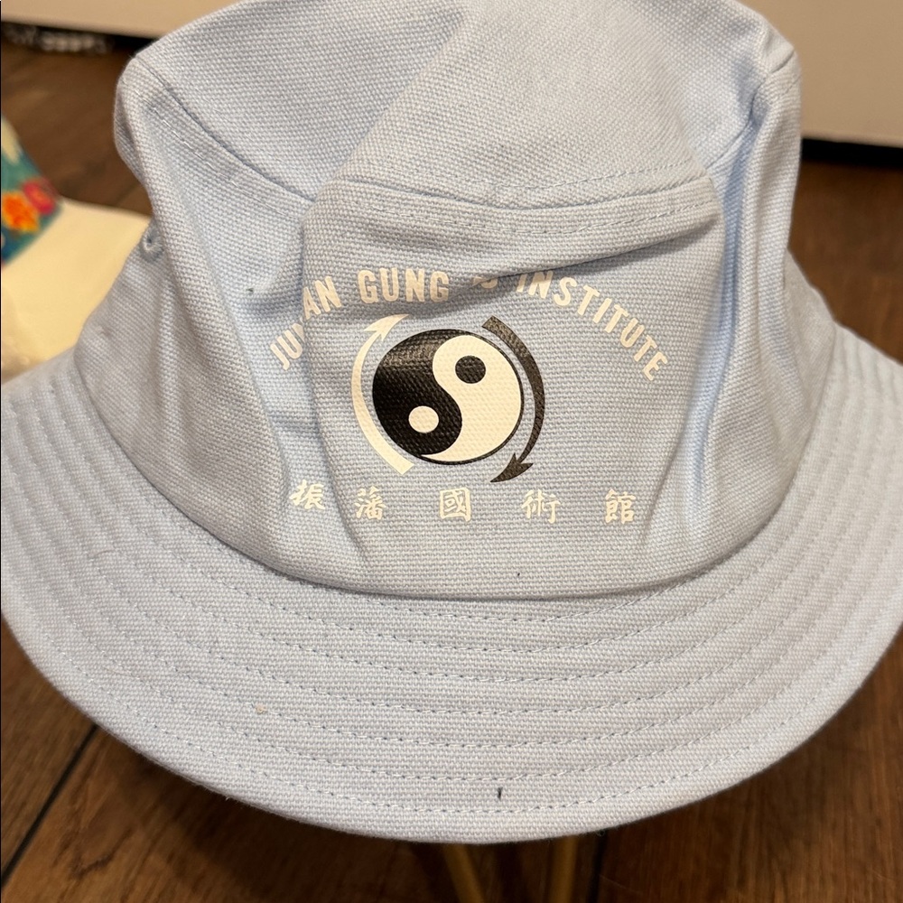 Bruce Lee blue bucket hat NWT